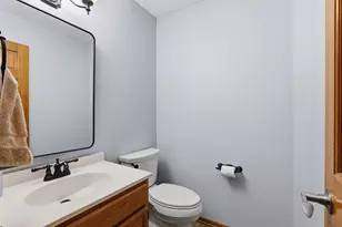 2361 Stone Creek Dr, Chanhassen, MN 55317 - Photo 22