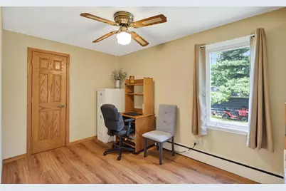 11311 Lorry Lane W, Minnetonka, MN 55305 - Photo 12