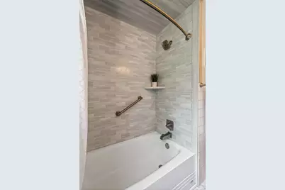 11311 Lorry Lane W, Minnetonka, MN 55305 - Photo 10