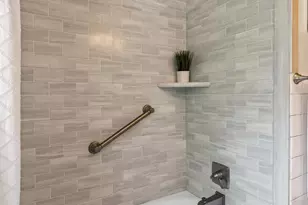 11311 Lorry Ln W, Minnetonka, MN 55305 - Photo 10