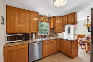 11311 Lorry Ln W, Minnetonka, MN 55305 - Photo 4