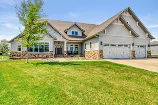 4232 54th Ave S, Fargo, ND 58104 - Photo 2