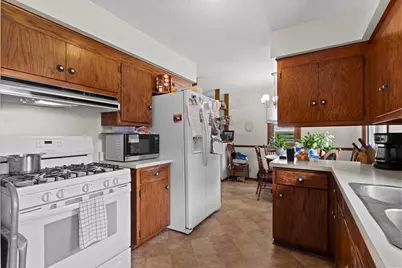 2607 64th Avenue N, Brooklyn Center, MN 55430 - Photo 4
