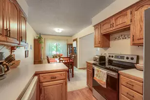 11847 Undercliff St NW, Coon Rapids, MN 55433 - Photo 10