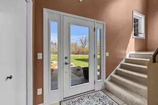 9820 Deerbrook Dr, Chanhassen, MN 55317 - Photo 12
