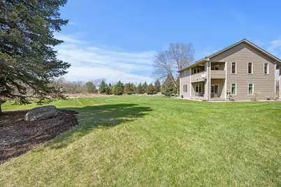9820 Deerbrook Drive, Chanhassen, MN 55317 - Photo 44