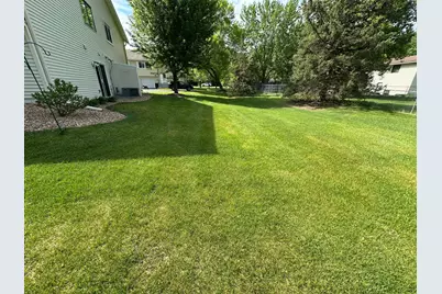 11960 Bluebird Street NW, Coon Rapids, MN 55448 - Photo 14