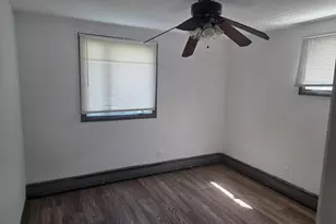5820 2 1/2 Street NE, Fridley, MN 55432 - Photo 4
