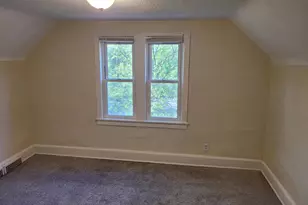 1016 James Ave, Saint Paul, MN 55102 - Photo 12