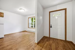 331 Maple Ridge Ct, Detroit Lakes, MN 56501 - Photo 2