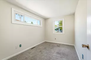 25 W 7th St, Rush City, MN 55069 - Photo 12