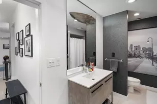 110 Bank St SE, Minneapolis, MN 55414 - Photo 30
