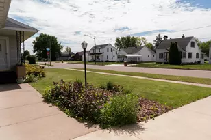 374 W Vine St, Mondovi, WI 54755 - Photo 50