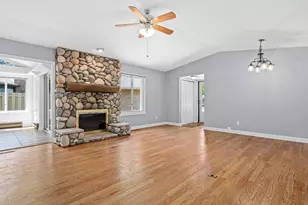 1860 Juneau Ln N, Plymouth, MN 55447 - Photo 8