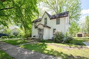 610 3rd Ave SE, Waseca, MN 56093 - Photo 2