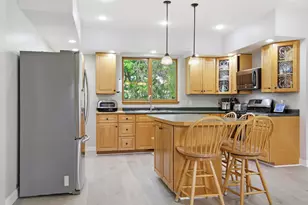 324 S Swift Ave, Litchfield, MN 55355 - Photo 2