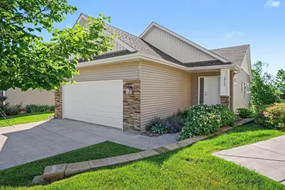 2753 Ridgeview Lane, Red Wing, MN 55066 - Photo 2