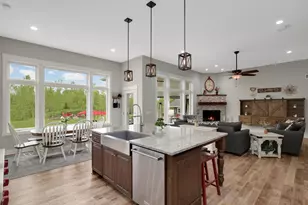 8662 240th St E, Lakeville, MN 55044 - Photo 12