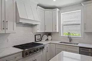 109 Pine St E, Stillwater, MN 55082 - Photo 16