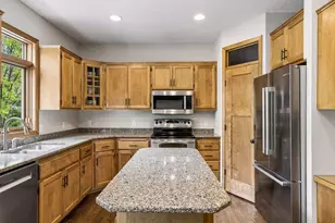 3362 Charleston Dr, Woodbury, MN 55129 - Photo 16