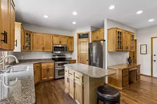 3362 Charleston Dr, Woodbury, MN 55129 - Photo 18