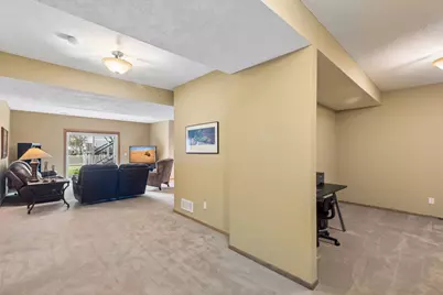 3362 Charleston Drive, Woodbury, MN 55129 - Photo 52