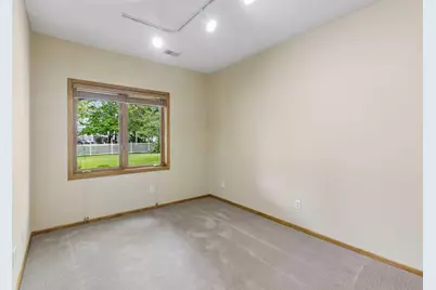 3362 Charleston Drive, Woodbury, MN 55129 - Photo 58