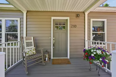 210 N Gilman Avenue, Litchfield, MN 55355 - Photo 2