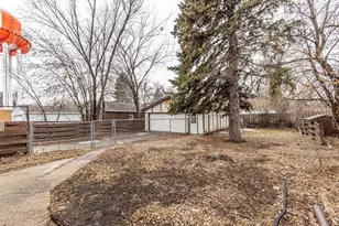 1454 10th St N, Fargo, ND 58102 - Photo 44