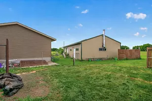 7725 Dolphin Rd, Princeton, MN 55371 - Photo 42