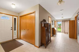 7725 Dolphin Rd, Princeton, MN 55371 - Photo 4