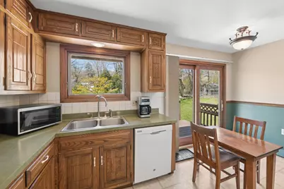 1501 Woodbury Lane, Duluth, MN 55803 - Photo 2