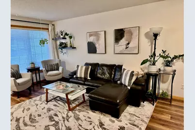 8630 Quarry Ridge Lane #C, Woodbury, MN 55125 - Photo 2