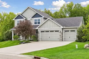 3224 Symphony Ct, Chaska, MN 55318 - Photo 2