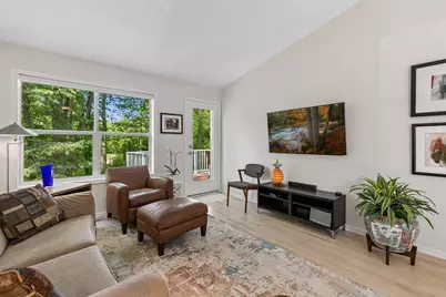 913 Oakwood Heights Circle, Eagan, MN 55123 - Photo 14