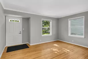 2704 Georgia Ave S, Saint Louis Park, MN 55426 - Photo 2