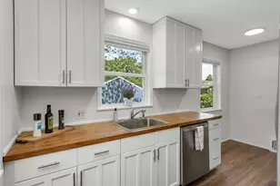 2704 Georgia Ave S, Saint Louis Park, MN 55426 - Photo 8