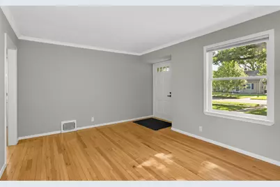 2704 Georgia Avenue S, Saint Louis Park, MN 55426 - Photo 4