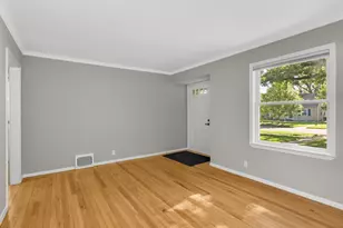 2704 Georgia Ave S, Saint Louis Park, MN 55426 - Photo 4