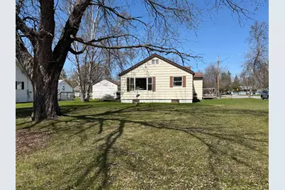 920 13th Avenue, International Falls, MN 56649 - Photo 4