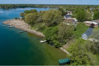 124 Bethesda Street NW, Alexandria, MN 56308 - Photo 2