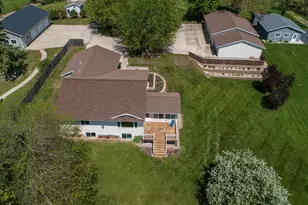 124 Bethesda St NW, Alexandria, MN 56308 - Photo 8