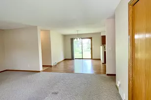 208 Broad Street S, Comfrey, MN 56019 - Photo 14