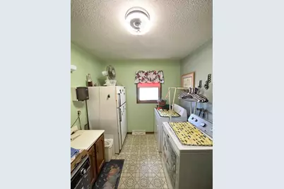 115 W Lincoln Street, Springfield, MN 56087 - Photo 22