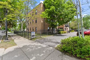 2201 3rd Ave S, Minneapolis, MN 55404 - Photo 24