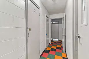 2201 3rd Ave S, Minneapolis, MN 55404 - Photo 20