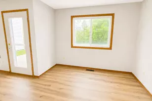 1442 Cleveland St, Anoka, MN 55303 - Photo 12