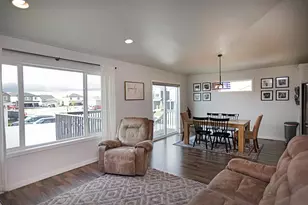 1719 67th Ave S, Fargo, ND 58104 - Photo 14