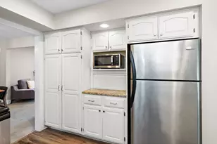 2105 Urbandale Ln N, Plymouth, MN 55447 - Photo 10