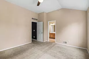 2171 Shamrock Pl, Chaska, MN 55318 - Photo 12
